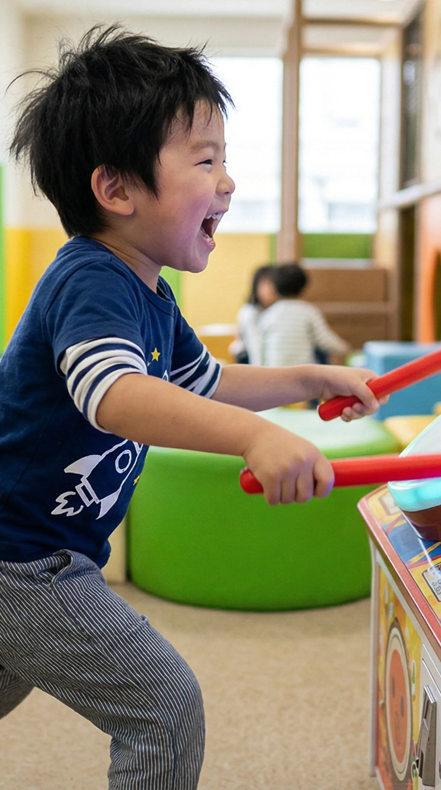 キービジュアル スライド 7