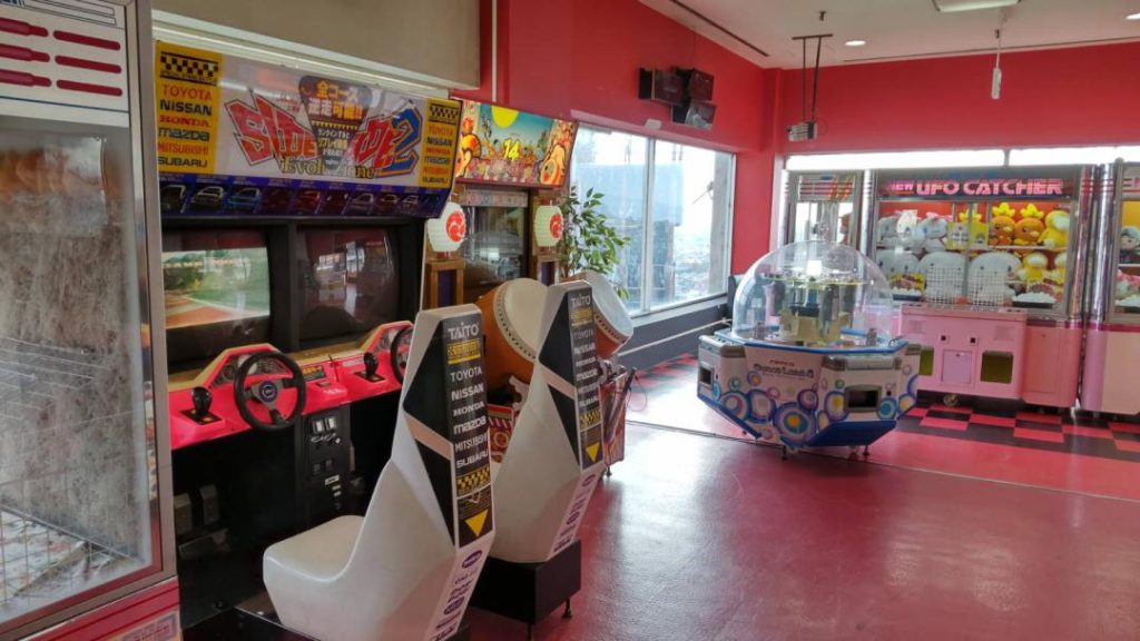 みのおボウル様内「ＮＥＷ　ゲームコーナー」