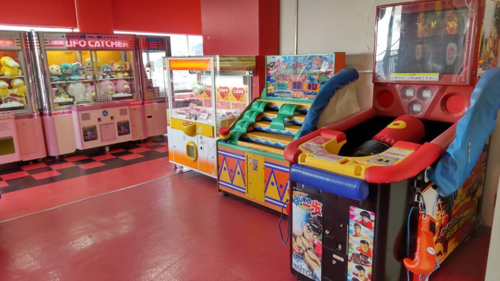 みのおボウル様内「ＮＥＷ　ゲームコーナー」