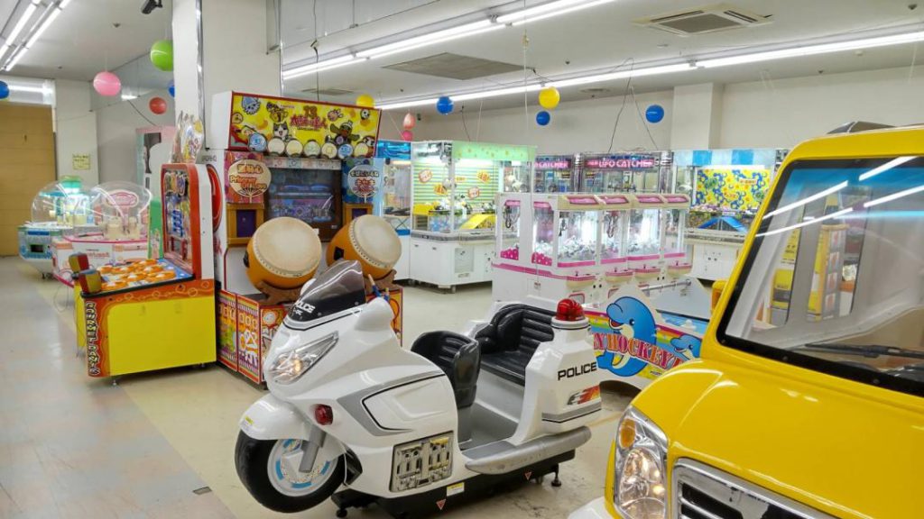 倉敷市のスーパーマーケットに遊空間