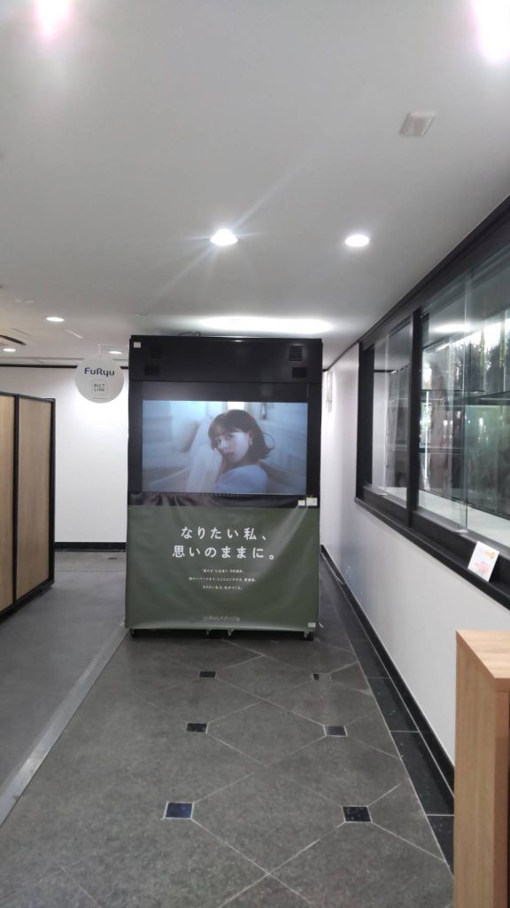 京都着物レンタル【京越】さんへプリクラをレンタル設置