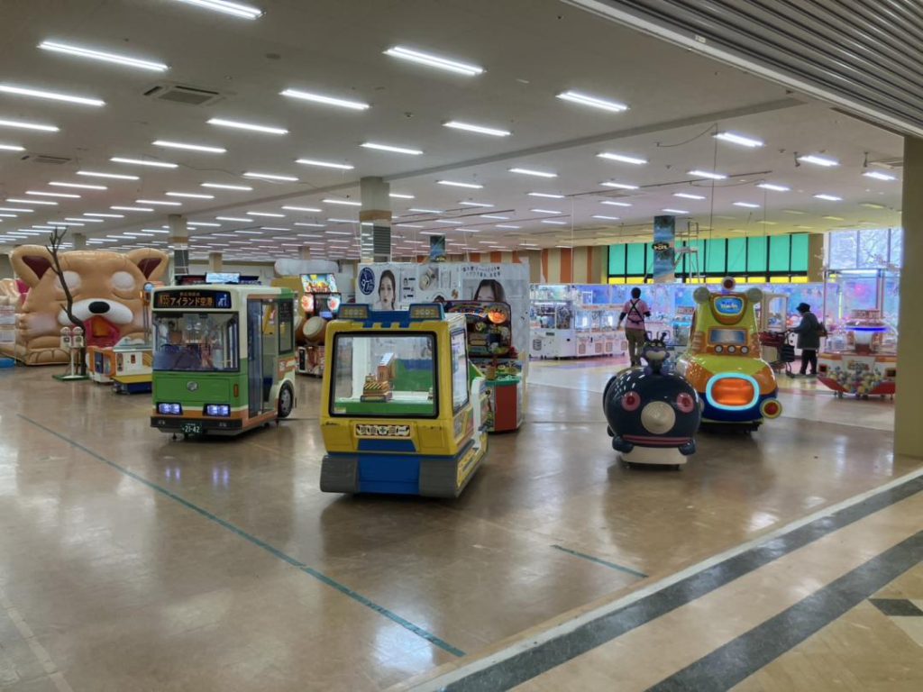 わくわくカーニバル輪島店【ワイプラザ輪島】