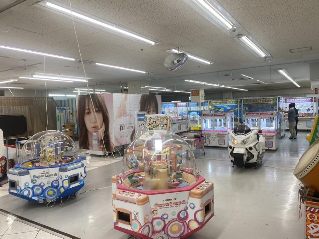 ダイエー様店内に展開の約40坪のゲームコーナーです。