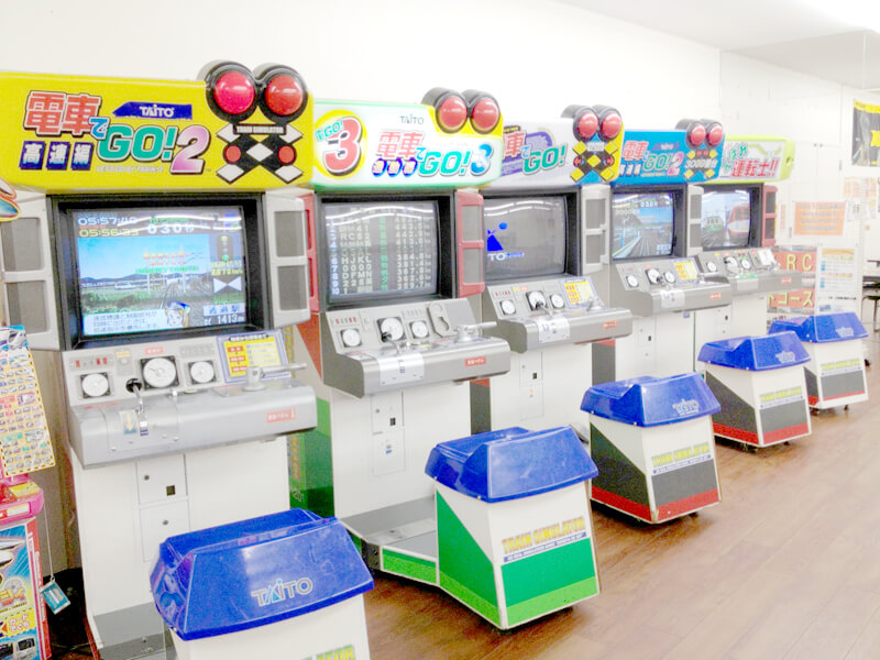 ショットバー・飲食店などジャンルは問いません。人の集まる所であれば一度是非弊社にご連絡ください。売り上げのないところから利益を生むためのご提案をさせていただきます。